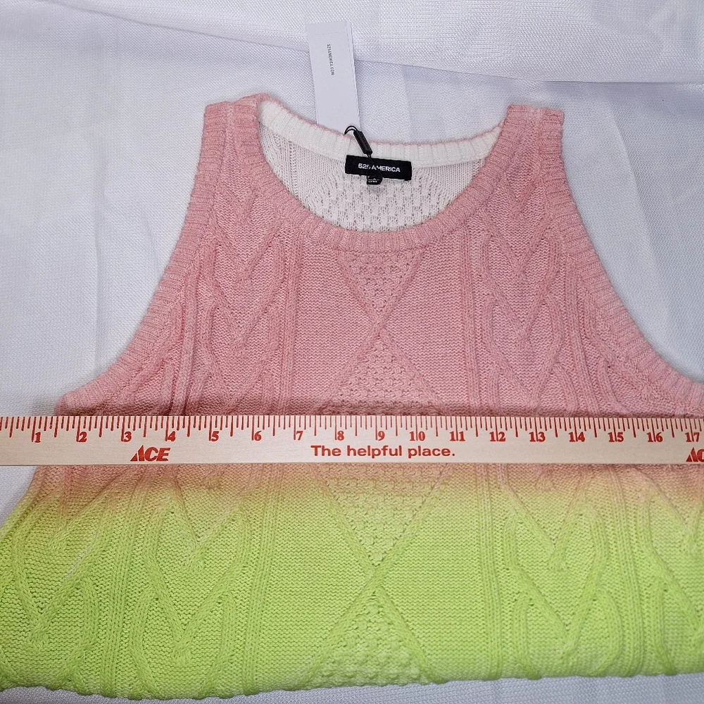 Granola girl, light academia, womens apple green and salmon pink vest. - Picture 3 of 9